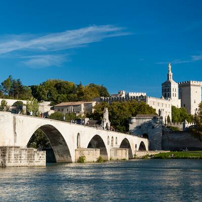 Trek - Randonnée Chemin Urbain V de l\'Aubrac à la Cité des Papes d\'Anduze à Avignon