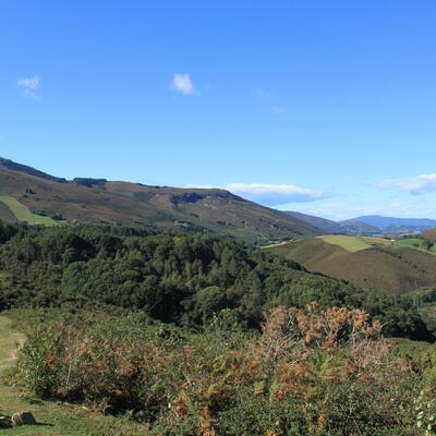 Trek - Randonnée Compostelle de Saint Jean Pied de Port à Hendaye ou Irun