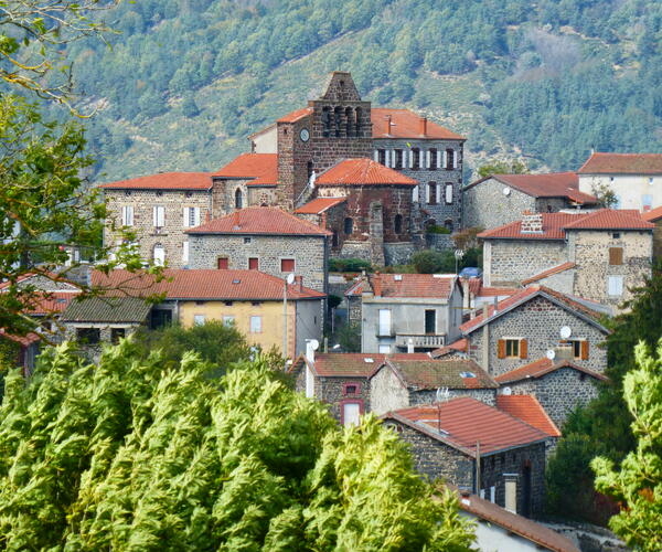 Auvergne du Sud : Gastronomie et Randonnée