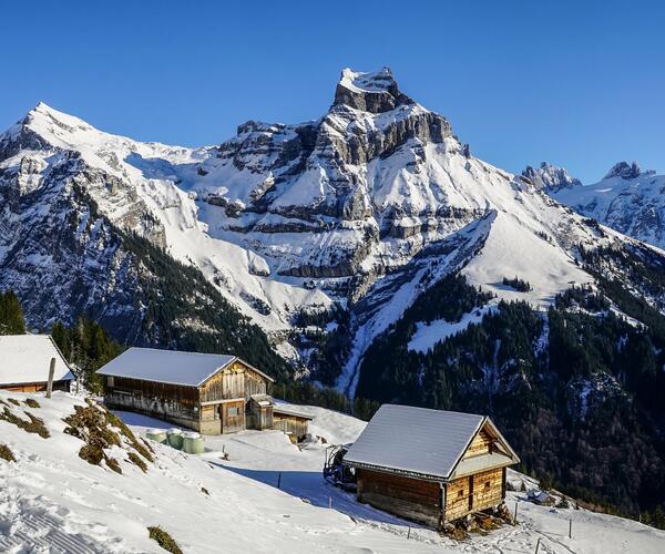 Alpes : Le tour du Queyras en hiver en raquettes