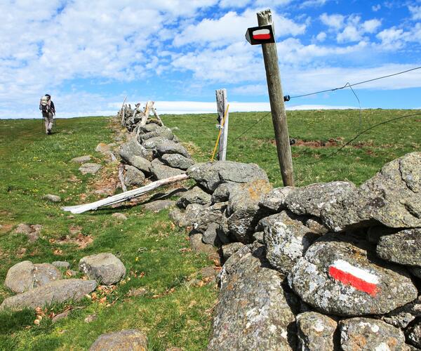 Compostelle Grand confort : Le Puy en Velay - La Grange des enfants