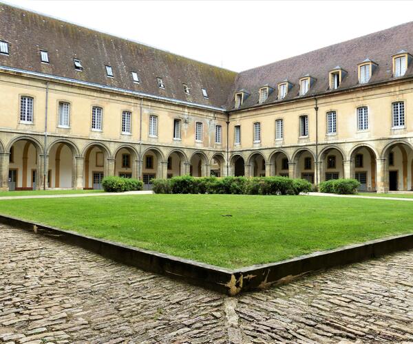 Autun - Cluny