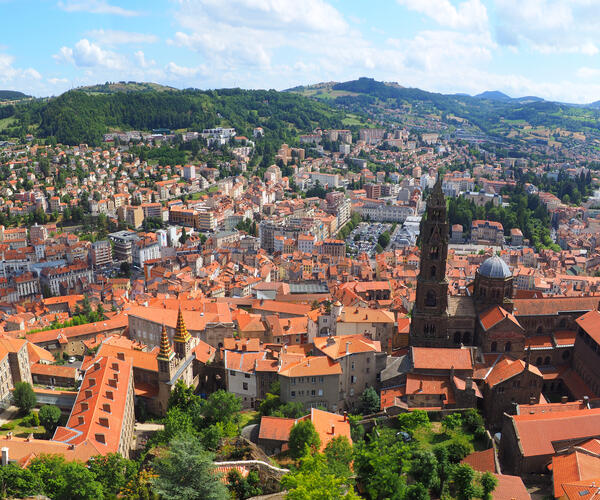 Compostelle Grand confort : Le Puy en Velay - La Grange des enfants