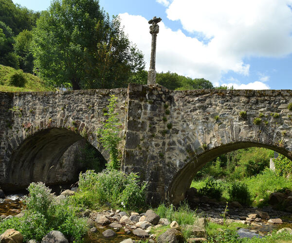 Compostelle Grand Confort : La Grange des Enfants - Conques