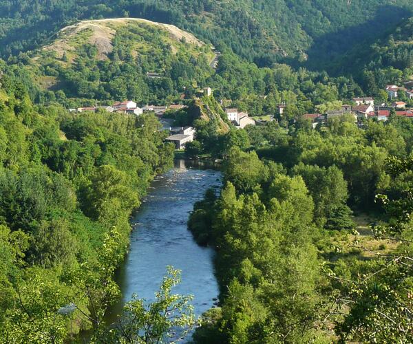 Auvergne : Vallée et Gorges de l&#039;Allier, de Saint-Cirgues au Pont d&#039;Alleyras