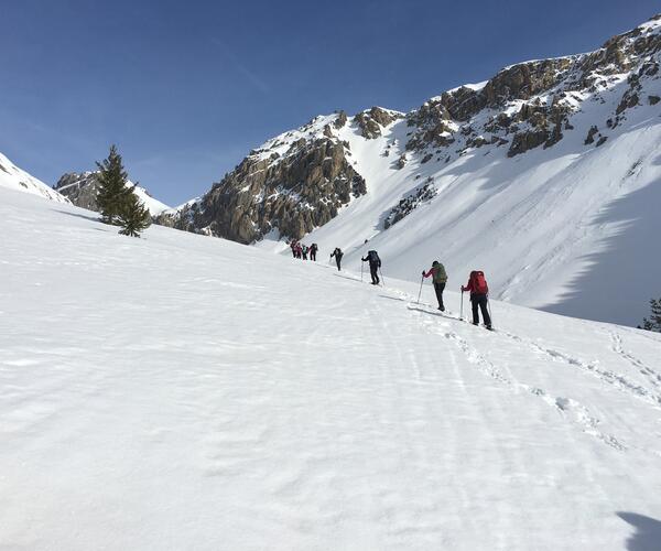 Alpes : La vallée de Névache en raquettes