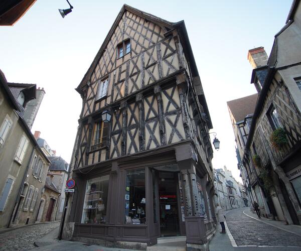 De Vézelay à Bourges