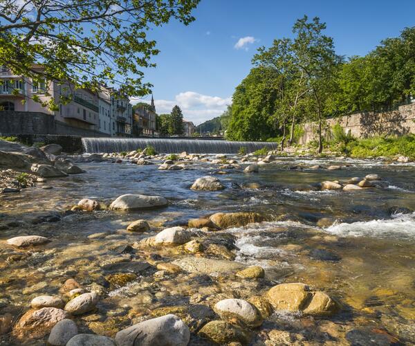 Ardèche : Randonnée et bien-être à Vals les Bains en hôtel 2 ou 3***