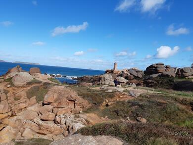 Bretagne : La côte de Granit Rose, de la Pointe du Château à Lannion